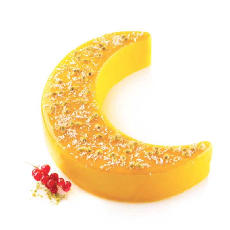 Moon Shape Silicone Cake Mold – Non-Stick Baking Pan